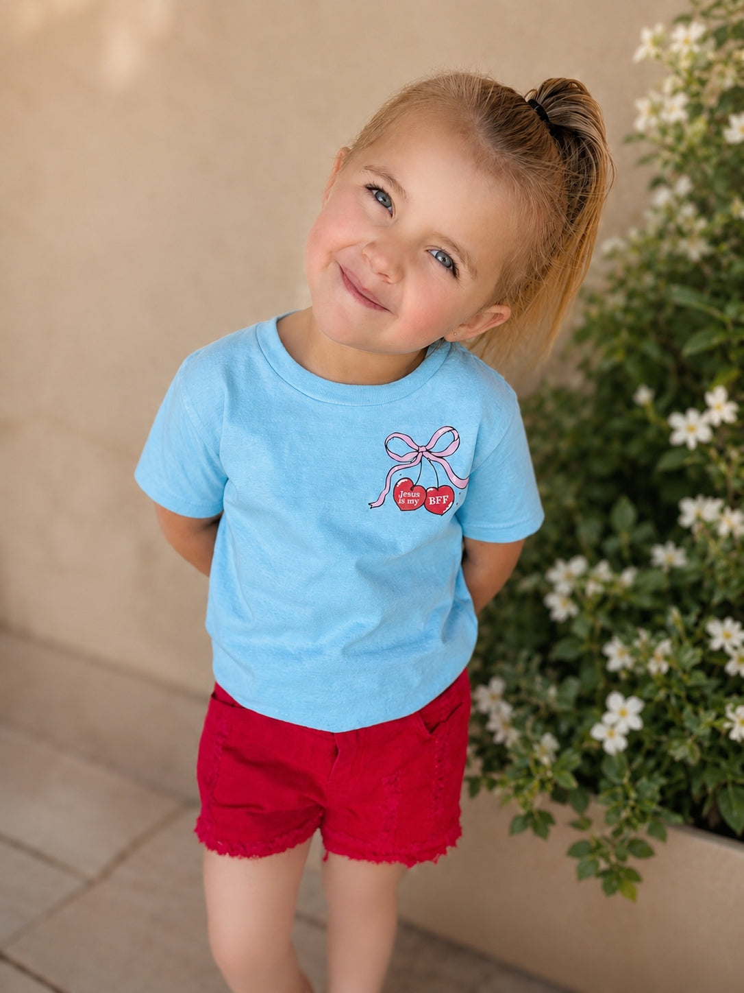 RED SHORTS