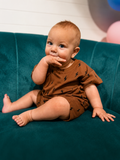 Brown lounge set