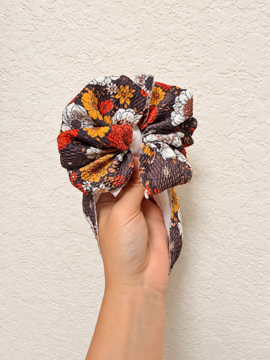 Fall mums bow