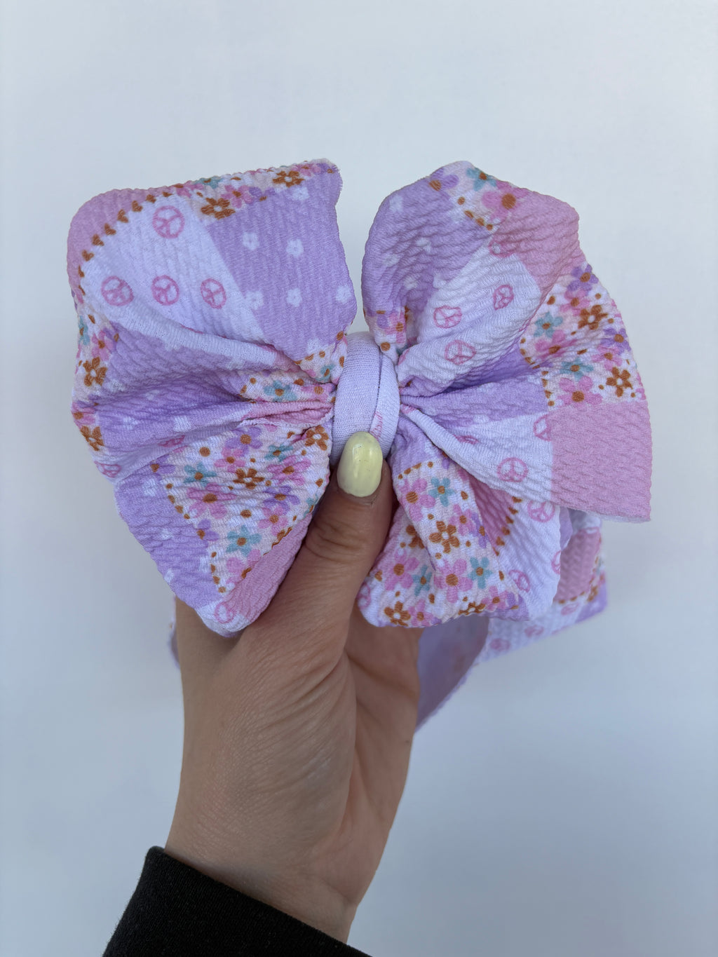 Spring quilt bow