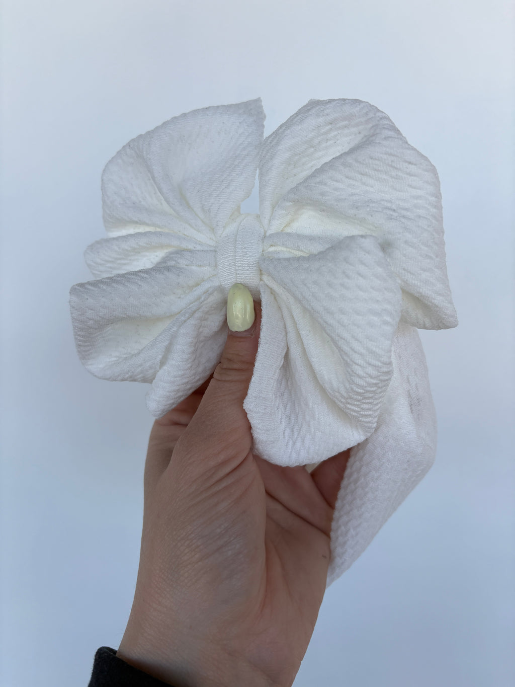 Warm white bow