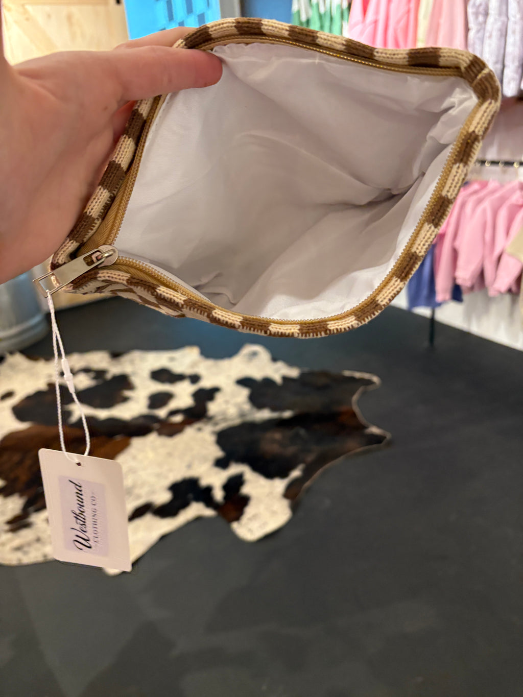 Checkered bag mystery
